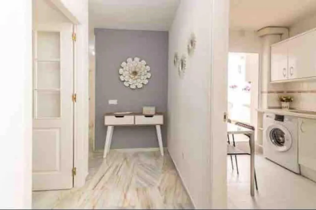 Precioso Apt 3Bdr A 50 M De La Playa Benalmádena 0*,